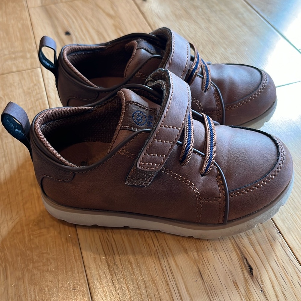 Stride Rite Ethan Sneaker